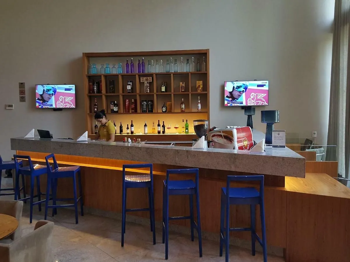 Excelente Flat Em Boa Viagem 2 Quartos Beach Class Ideal Para Familia Ou Viagens De Negocio Nob1804 Recife Apartment
